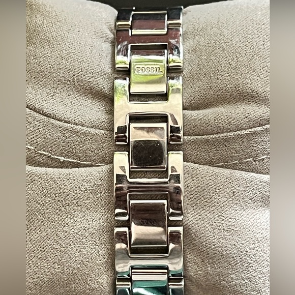 Silver Fossil Watch - Picture 2 of 3